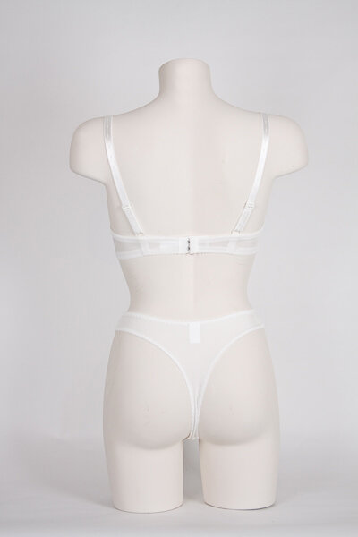 Cleopatra String Capri, kleur Ivoor